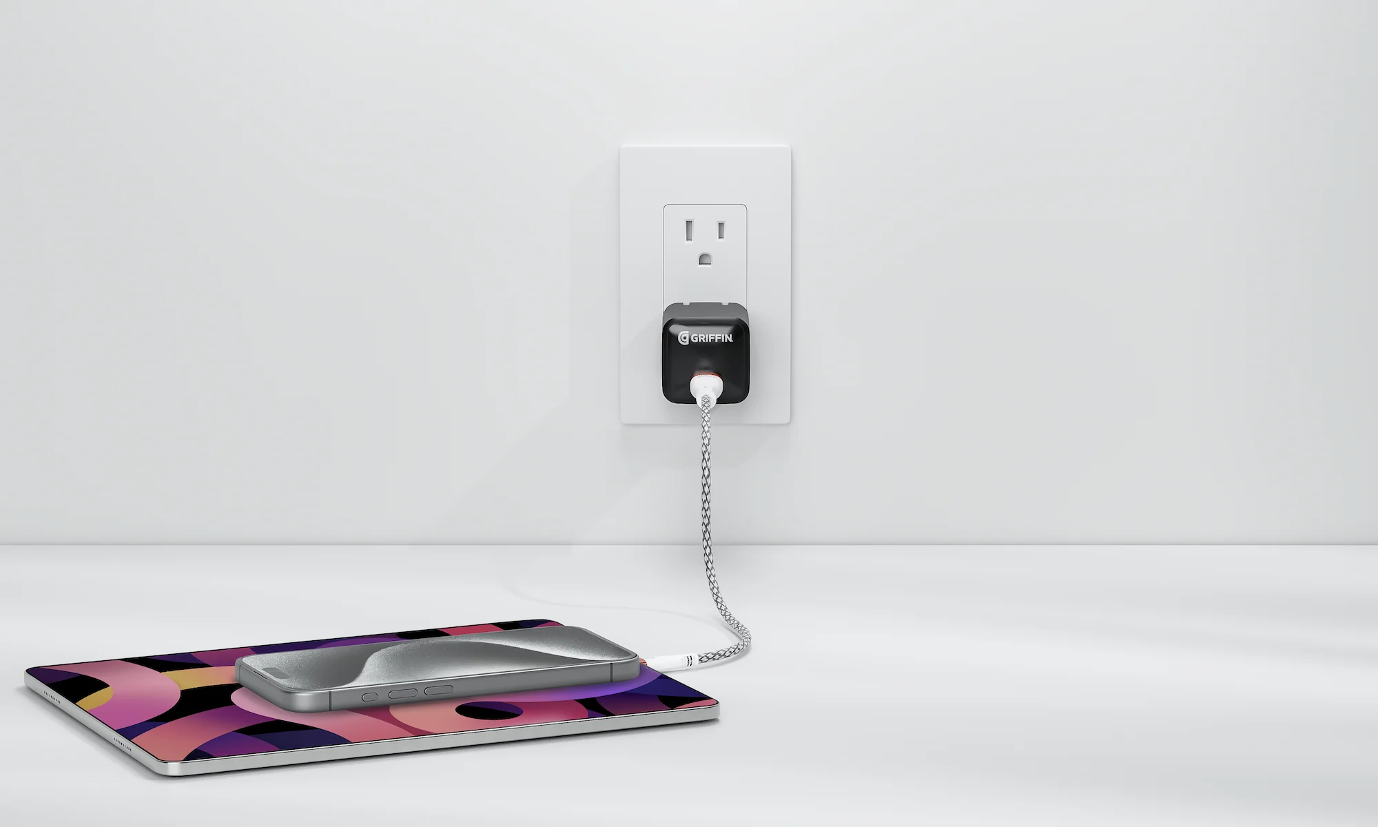 Griffin PowerBlock 30W USB-C Wall Charger - Image 5