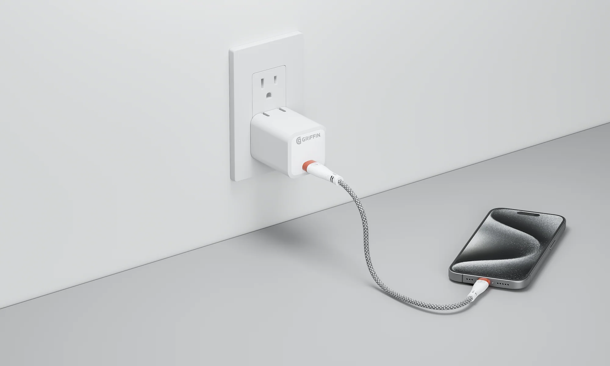Griffin PowerBlock 45W USB-C Wall Charger - Image 4